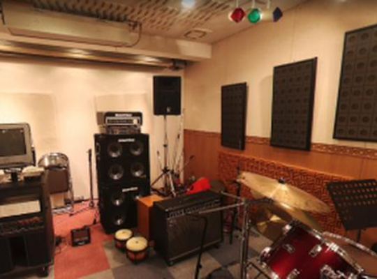 スタジオスリーナイン企画室